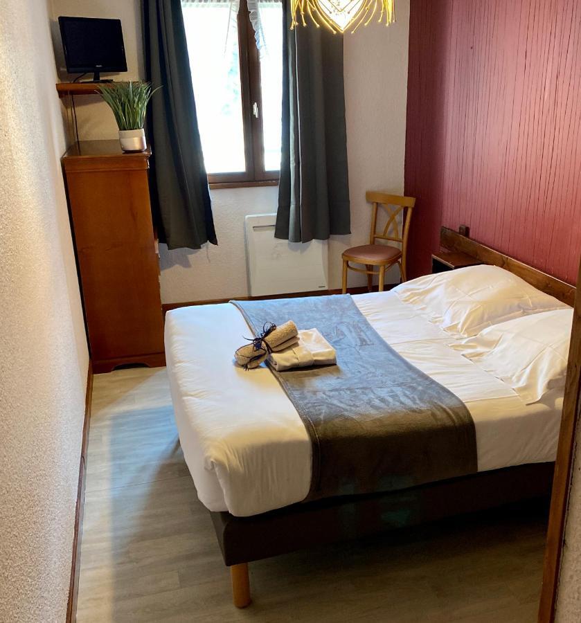 Hotel Des Alpes Екс ле Бен Екстериор снимка